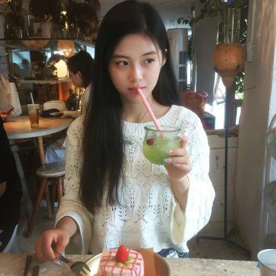 克莱尔的相机
